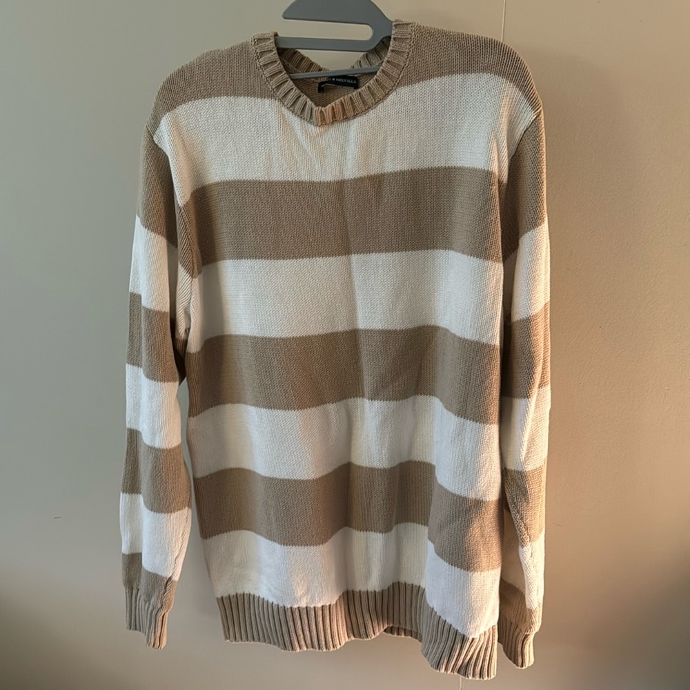 Brandy Melville Sweater - one size